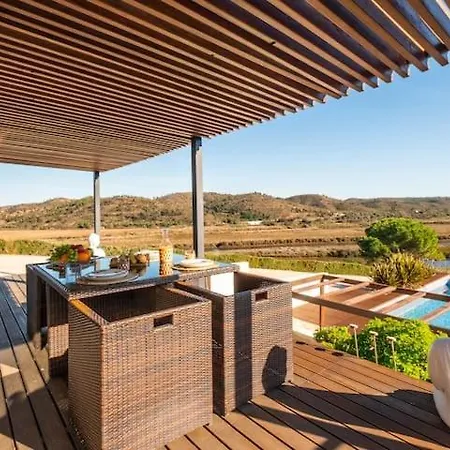 Arade - Infinity Pool With Unique Country Side Views