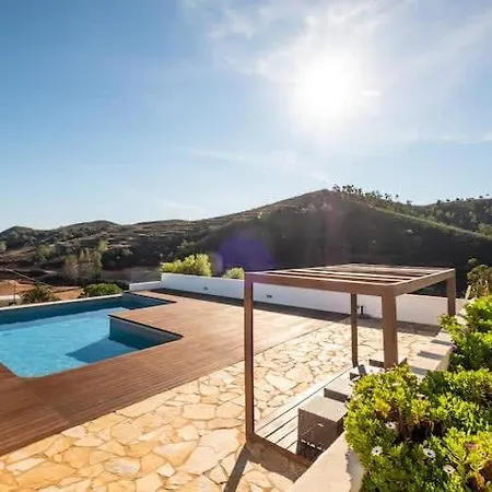 Villa Arade - Infinity Pool With Unique Country Side Views