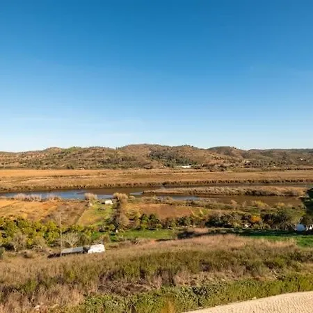 Arade - Infinity Pool With Unique Country Side Views *